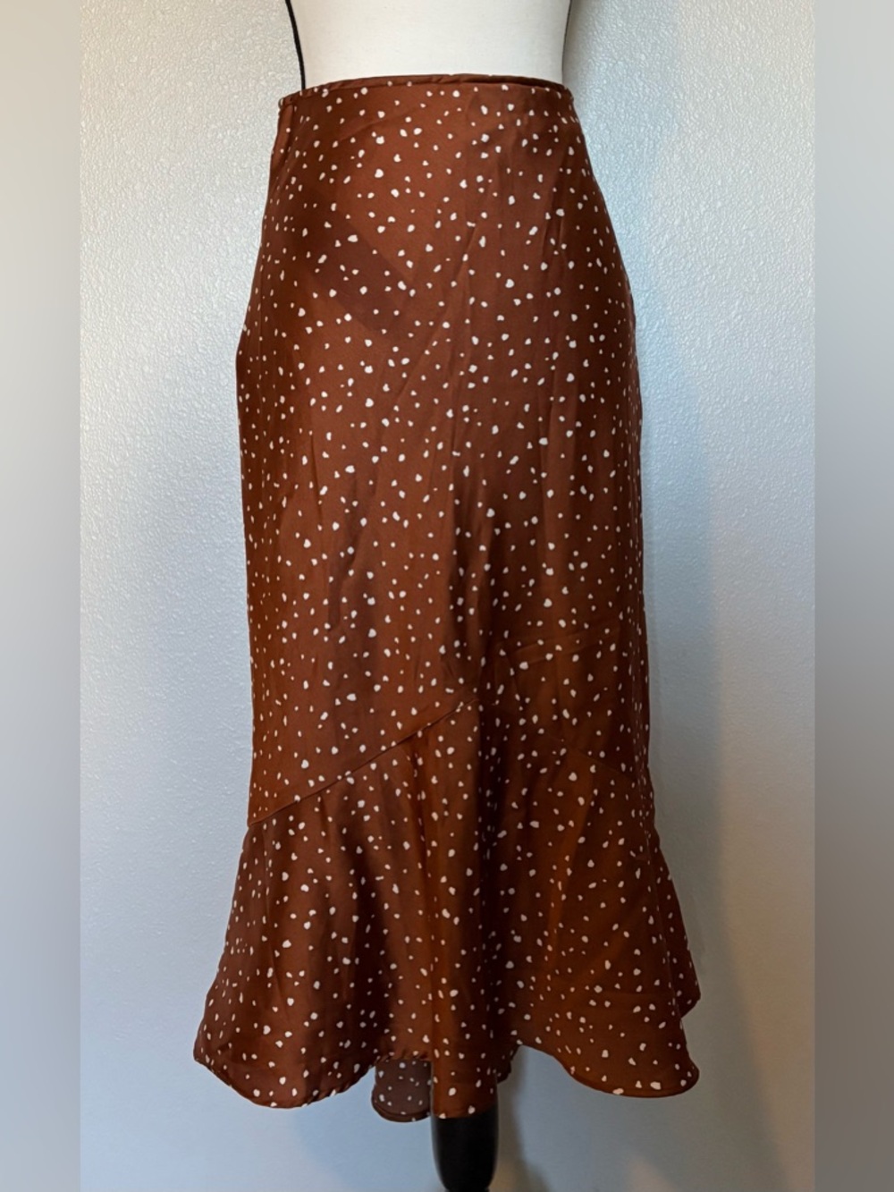 Abercrombie & Fitch Brown Midi Skirt with Cream Dot Print